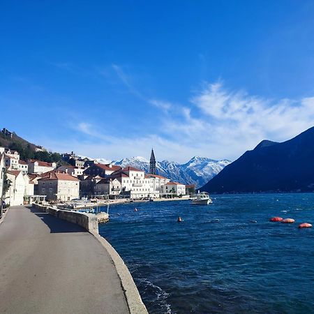 Guesthouse Zmukic Perast Exterior foto